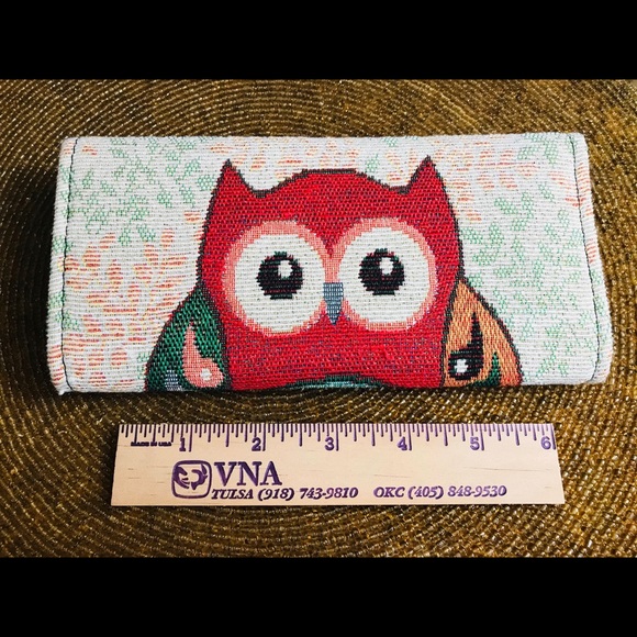 ๐NWOT๐ Tapestry Cotton Woven Clutch w/ Red Owl๐ฆ - Picture 1 of 4